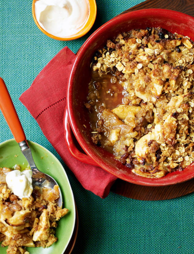 Apple, lemon and sultana pudding with perry cream 
